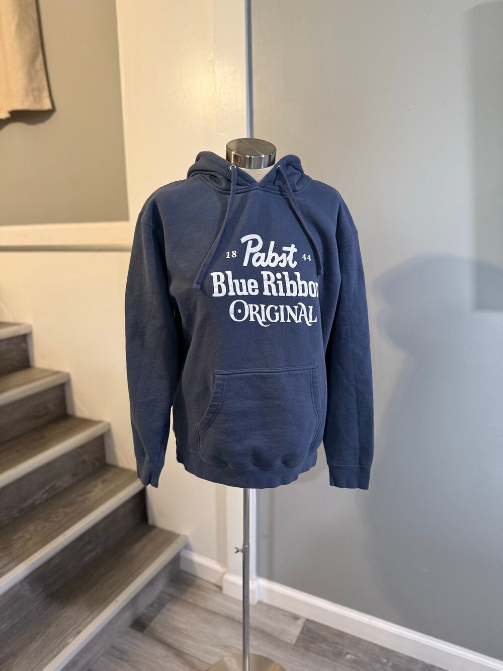 Pabst Blue Ribbon Hoodie Blue Graphic Pullover Sweatshirt Size Large